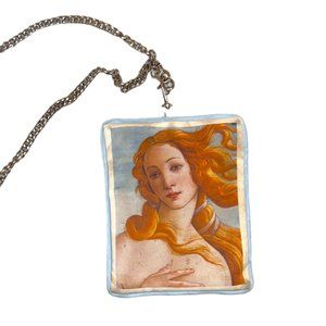 noDress Birth of Venus Boticelli Crossbody Bag with Chain Strap